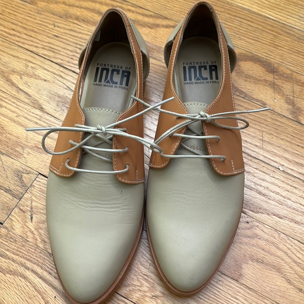 Loafer, tan and cream color made in Peru